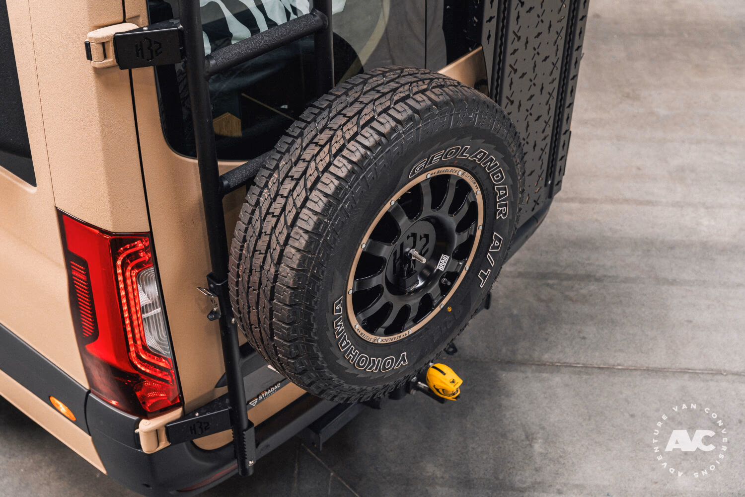 Mercedes-Benz Sprinter 4×4 Campervan AVC STRADALE 1 of 1 thumbnail 27