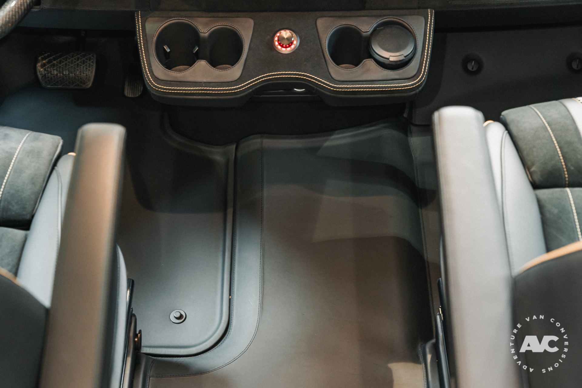 Mercedes-Benz Sprinter 4×4 Campervan AVC STRADALE 1 of 1 thumbnail 38