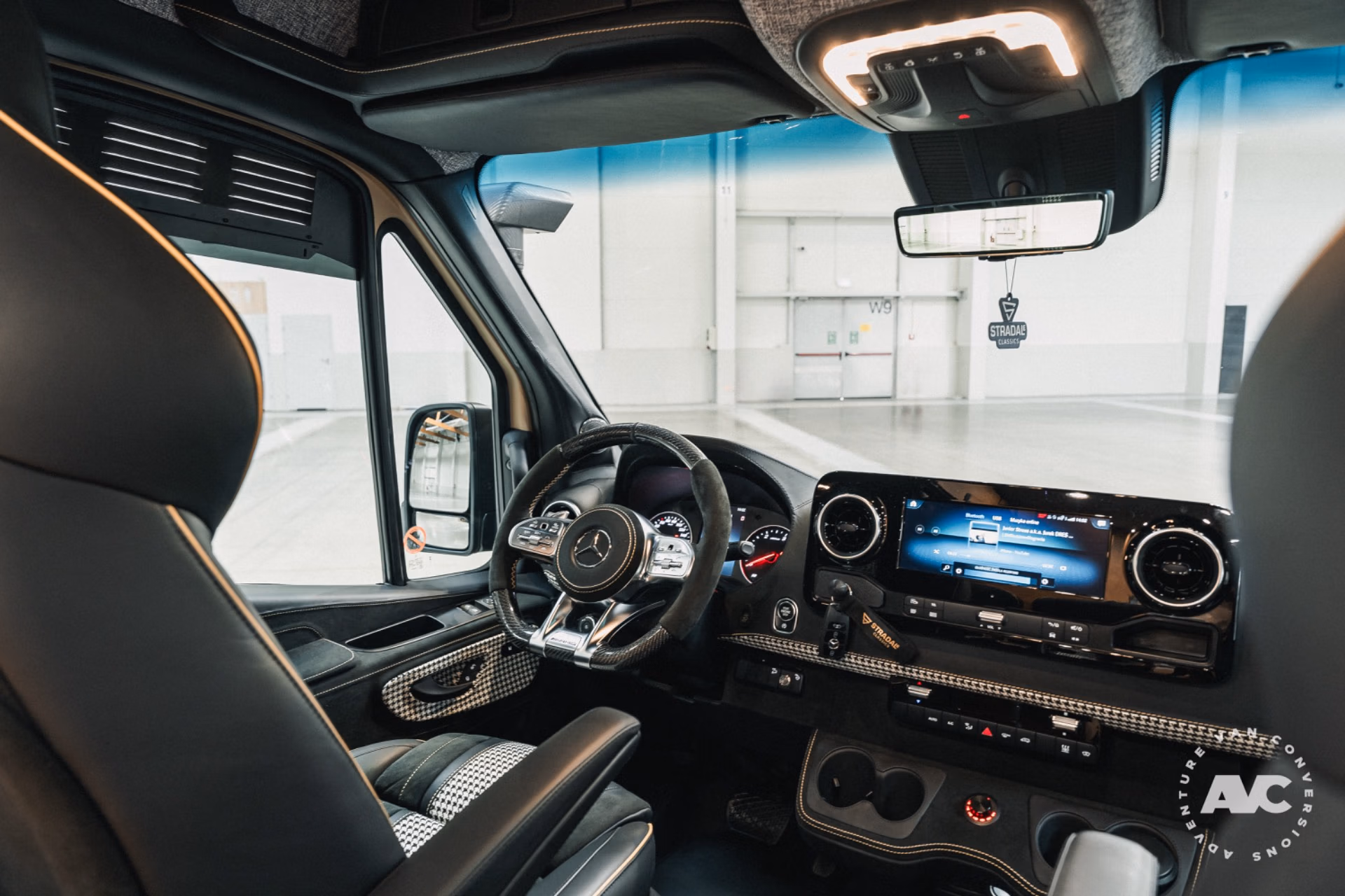 Mercedes-Benz Sprinter 4×4 Campervan AVC STRADALE 1 of 1 thumbnail 39