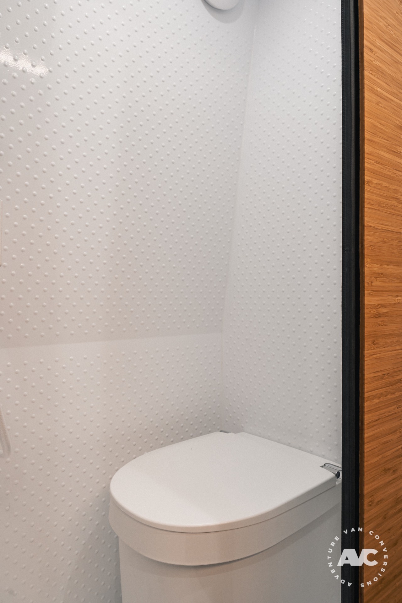 Mercedes-Benz Sprinter 4×4 Campervan AVC STRADALE 1 of 1 thumbnail 45