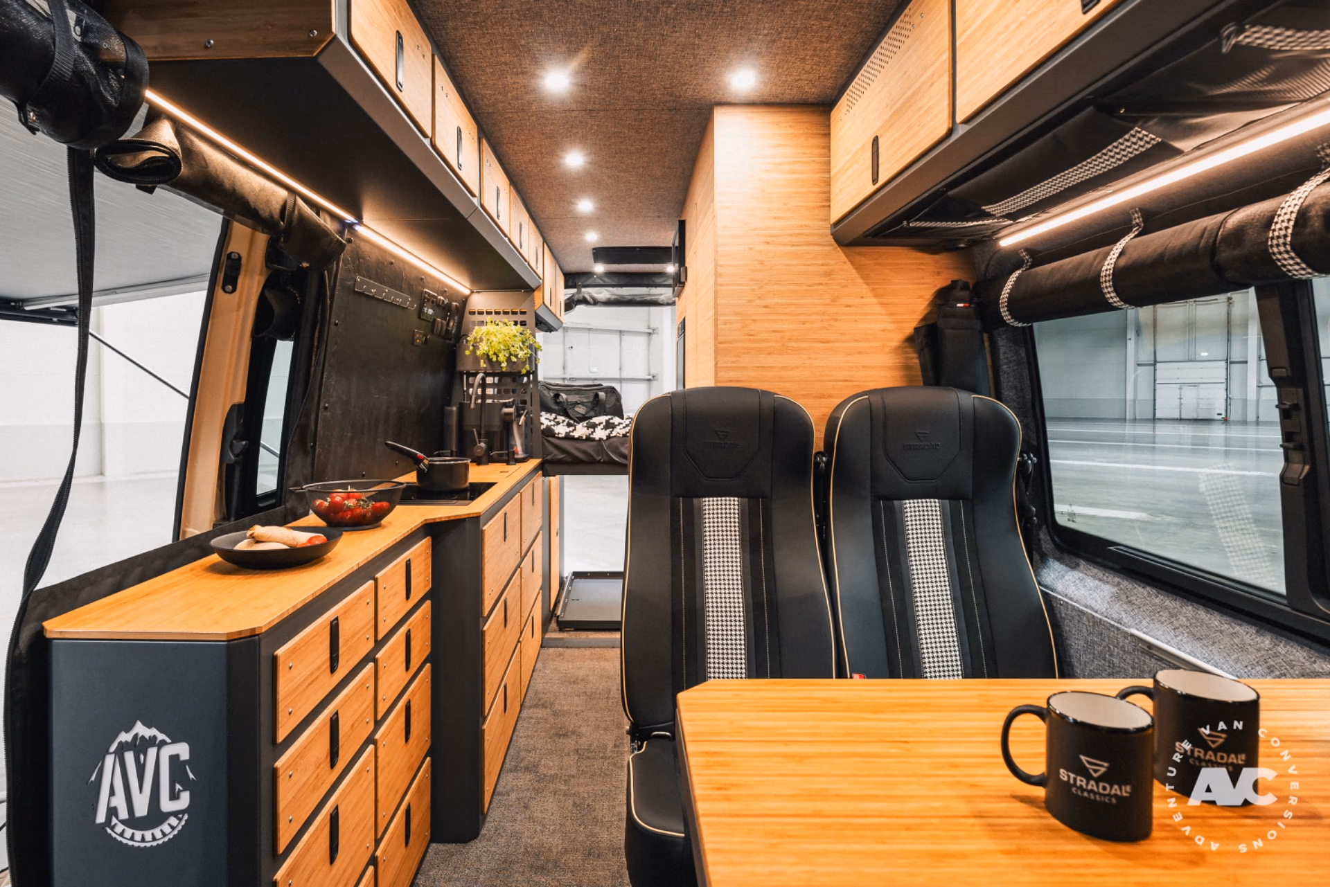 Mercedes-Benz Sprinter 4×4 Campervan AVC STRADALE 1 of 1 thumbnail 59