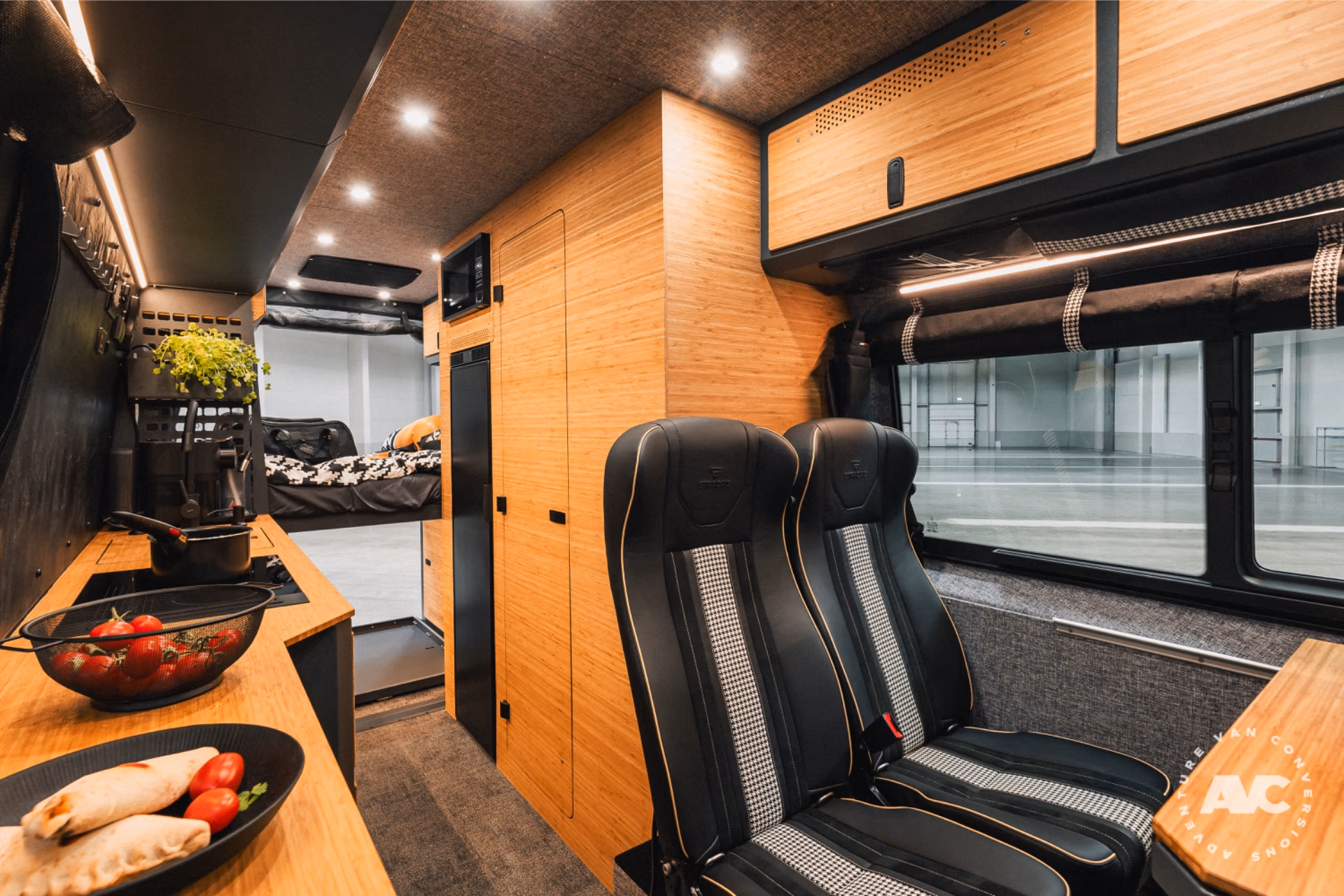 Mercedes-Benz Sprinter 4×4 Campervan AVC STRADALE 1 of 1 thumbnail 60