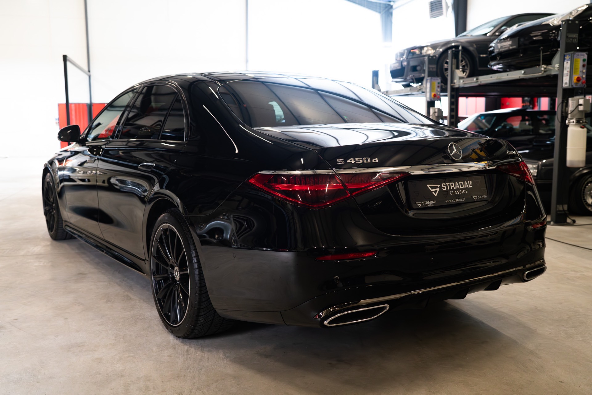 Mercedes-Benz S 450d LONG W223 4MATIC  thumbnail 4