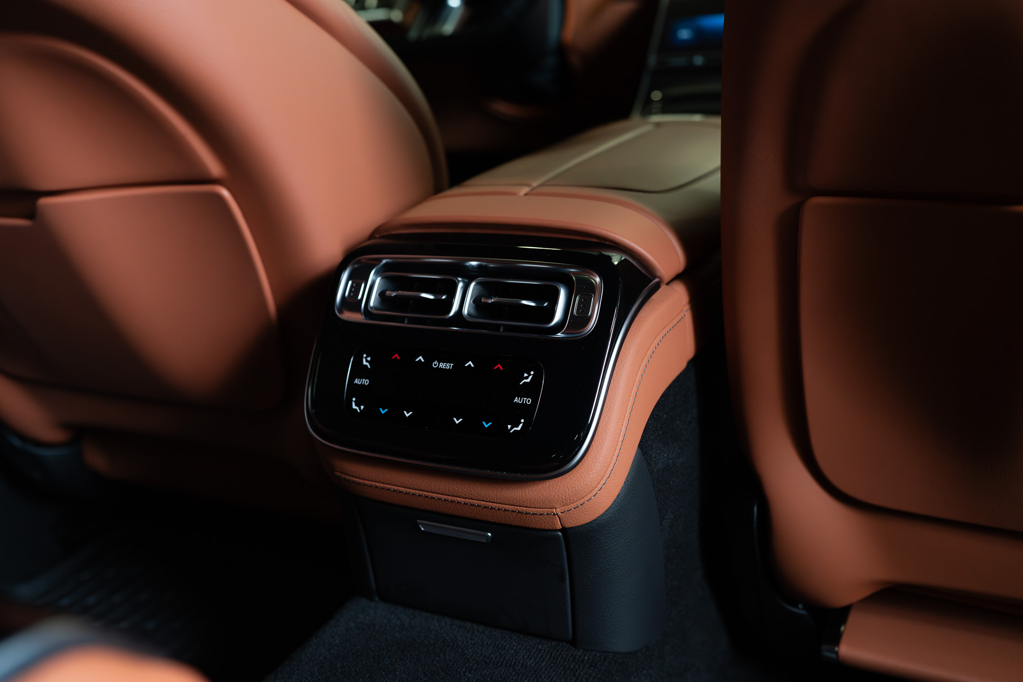 Mercedes-Benz S 450d LONG W223 4MATIC  thumbnail 19