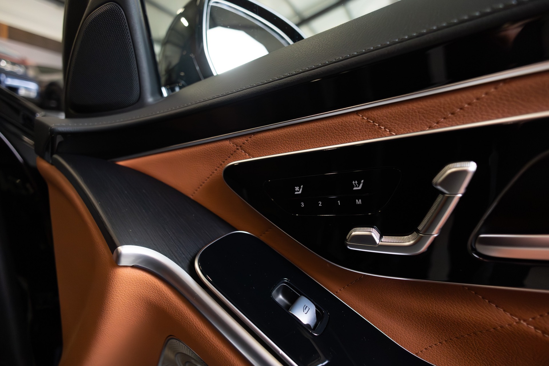 Mercedes-Benz S 450d LONG W223 4MATIC  thumbnail 31