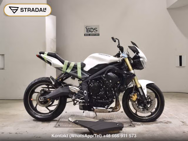 TRIUMPH ストリートトリプル85 2014, motocykl z aukcji Japonii