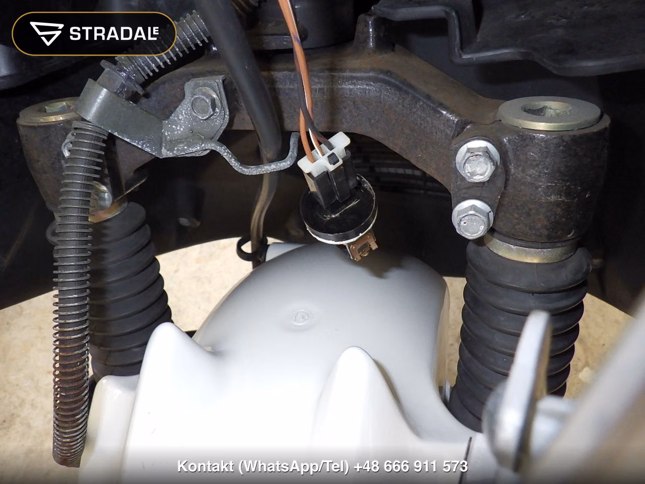 YAMAHA ﾏｼﾞｪｽﾃｨ125FI, miniaturka 8