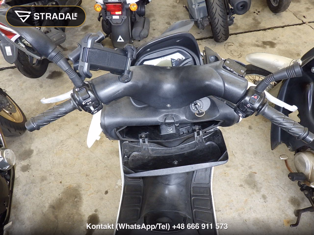 YAMAHA ﾏｼﾞｪｽﾃｨ125FI, miniaturka 9
