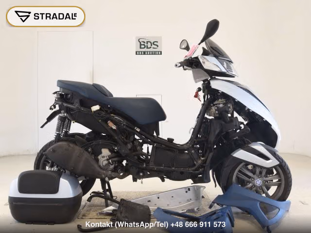 PIAGGIO MP3 300 2015, aukcja z Japonii, zdjęcie 1