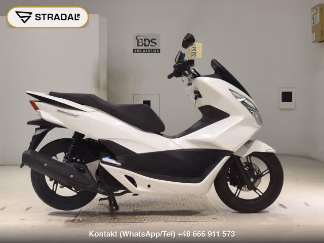 HONDA PCX125-2, aukcja z Japonii, zdjęcie 1