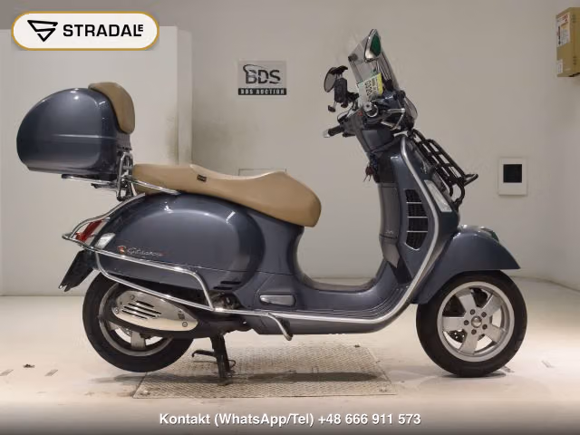 VESPA GTS250IE, aukcja z Japonii, zdjęcie 1