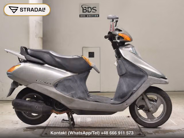 HONDA ｽﾍﾟｲｼｰ100, motocykl z aukcji Japonii