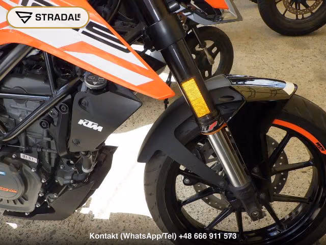 KTM 125ﾃﾞｭｰｸ, miniaturka 9