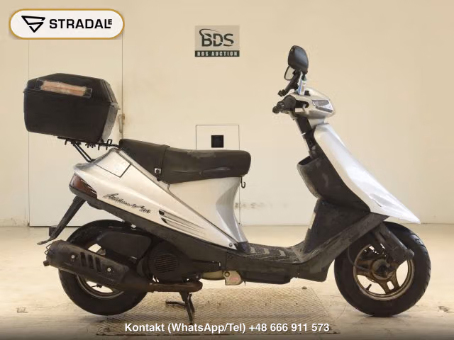 SUZUKI アドレスV100, aukcja z Japonii, zdjęcie 1