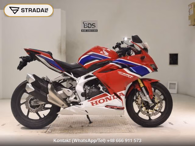 HONDA CBR250RR-2, aukcja z Japonii, zdjęcie 1