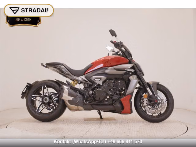 DUCATI XディアベルV4, aukcja z Japonii, zdjęcie 1