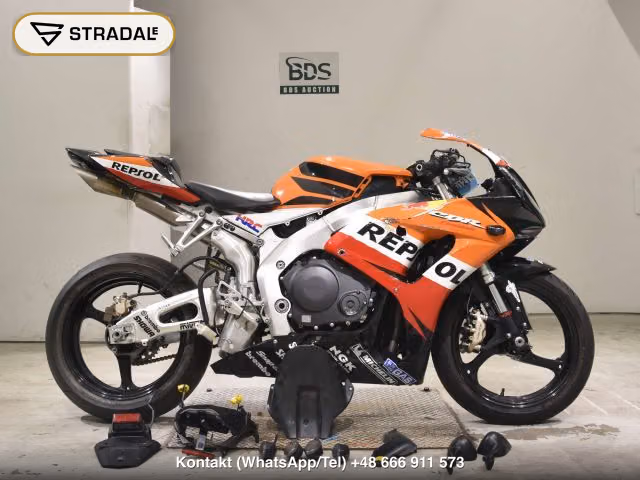 HONDA CBR1000RR 2007, aukcja z Japonii, zdjęcie 1