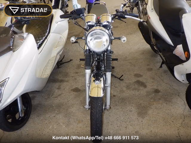 YAMAHA SR400-4, miniaturka 6