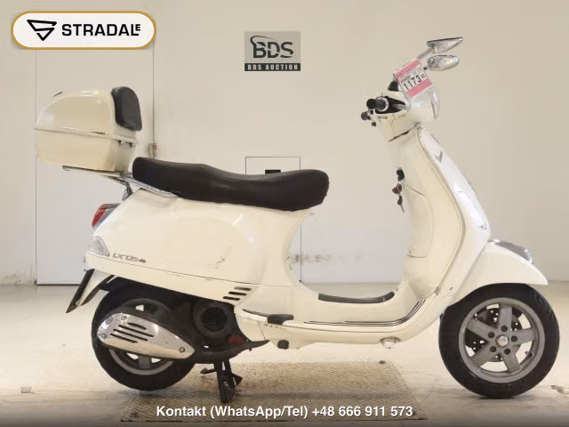 VESPA LX125IE, aukcja z Japonii, zdjęcie 1