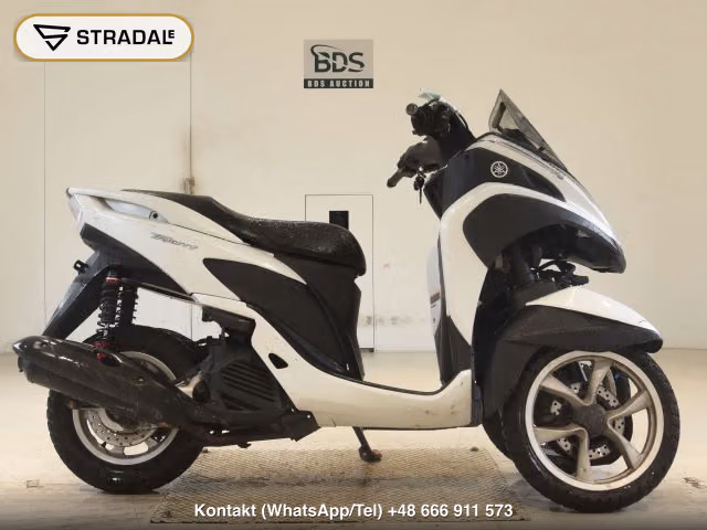 YAMAHA トリシティ125, aukcja z Japonii, zdjęcie 1