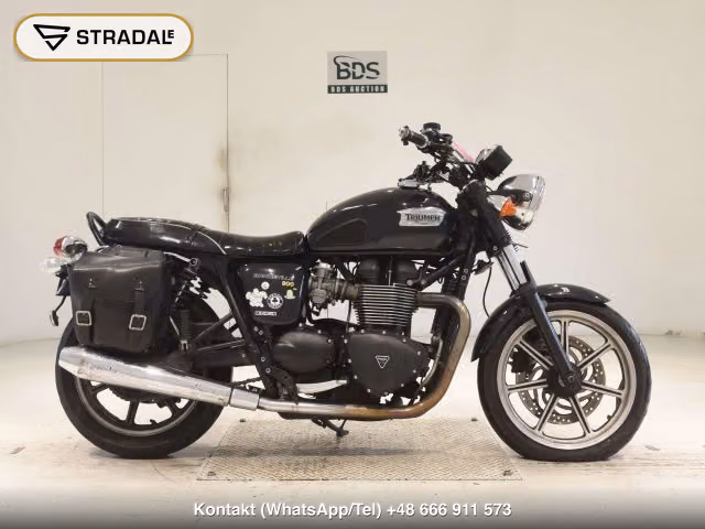 TRIUMPH ﾎﾞﾝﾈﾋﾞﾙ 2014, aukcja z Japonii, zdjęcie 1