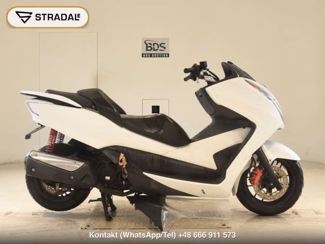 HONDA フォルツァSI, aukcja z Japonii, zdjęcie 1
