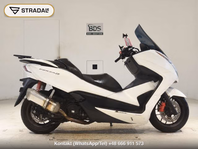 HONDA フォルツァSI, aukcja z Japonii, zdjęcie 1