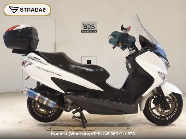 SUZUKI バーグマン200, aukcja z Japonii, zdjęcie 1