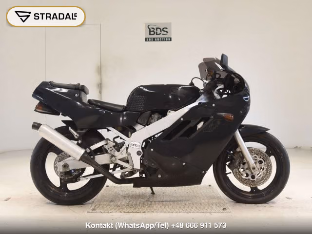 SUZUKI GSX-R400-2 1988, aukcja z Japonii, zdjęcie 1