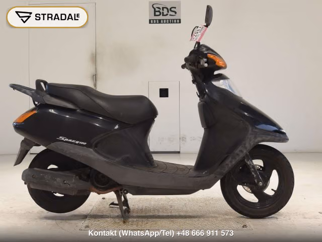 HONDA スペイシー100, aukcja z Japonii, zdjęcie 1