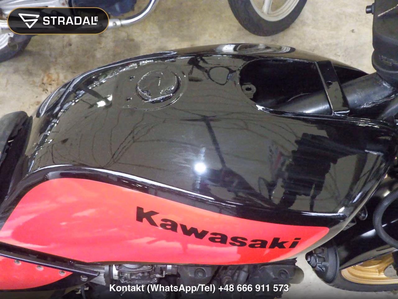 KAWASAKI GPZ400F, miniaturka 11