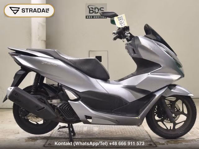 HONDA PCX125-4, aukcja z Japonii, zdjęcie 1