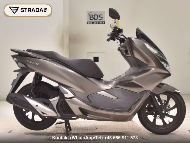 HONDA PCX125-3, aukcja z Japonii, zdjęcie 1