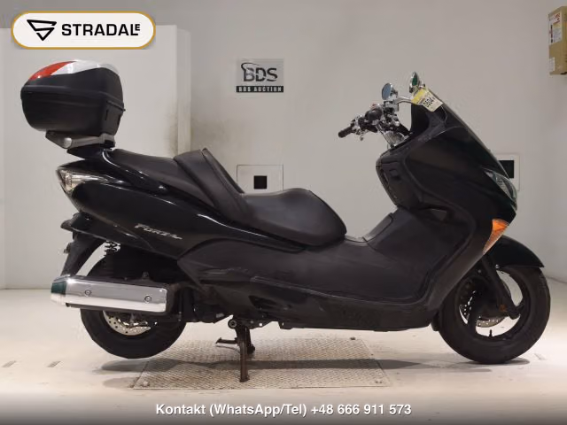 HONDA フォルツァZ, aukcja z Japonii, zdjęcie 1