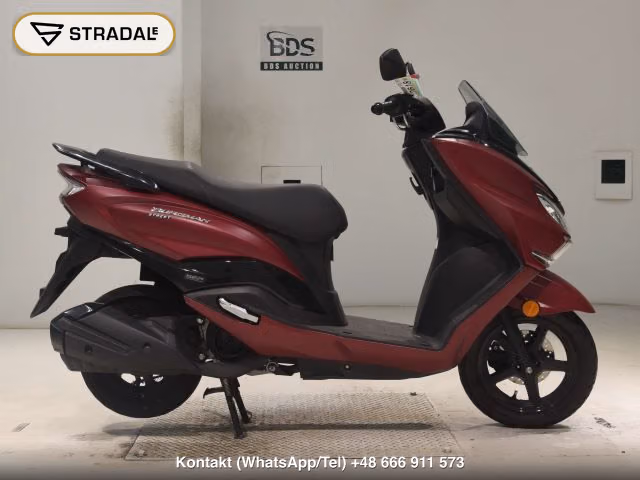 SUZUKI バーグマン125, aukcja z Japonii, zdjęcie 1