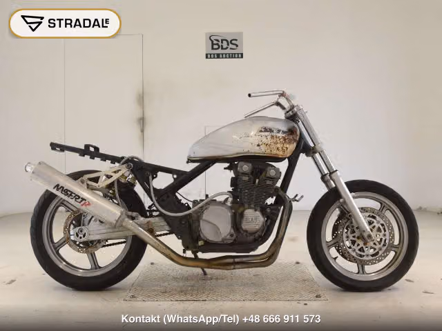 KAWASAKI ZEPHYR400-1(ショルイナシ), motocykl z aukcji Japonii