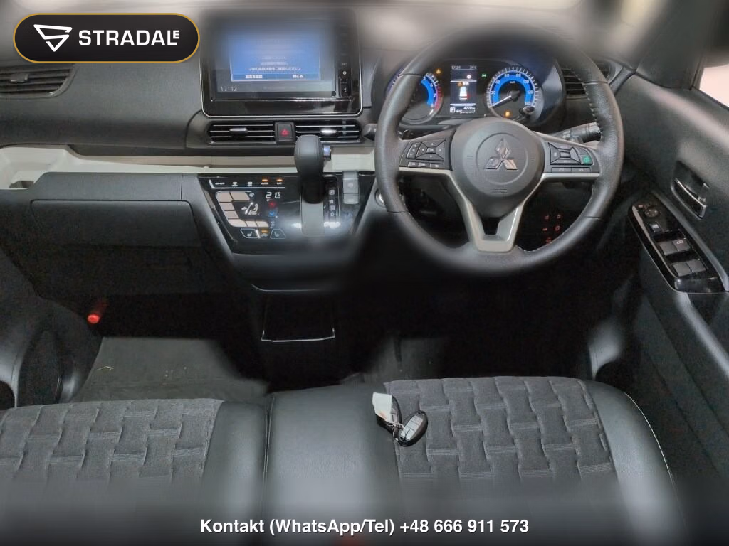 MITSUBISHI DELICA MINI 4WD T PREMIUM, miniaturka 4