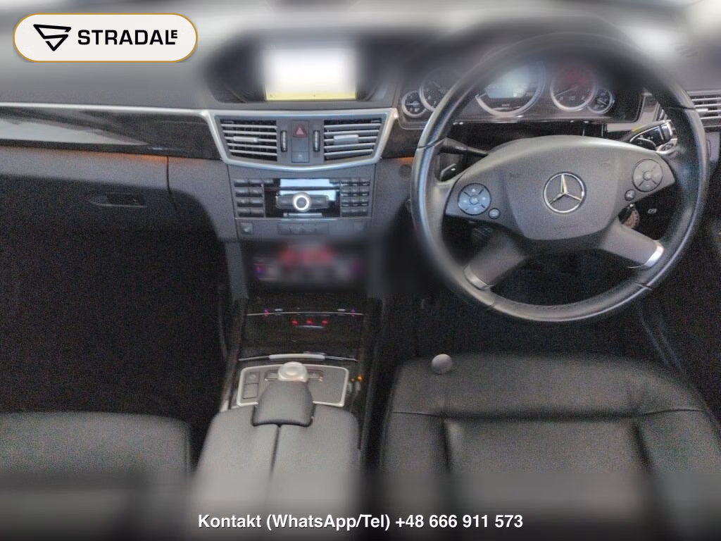 MERCEDES BENZ E-CLASS 4D E300 AVANTGARDE, miniaturka 4