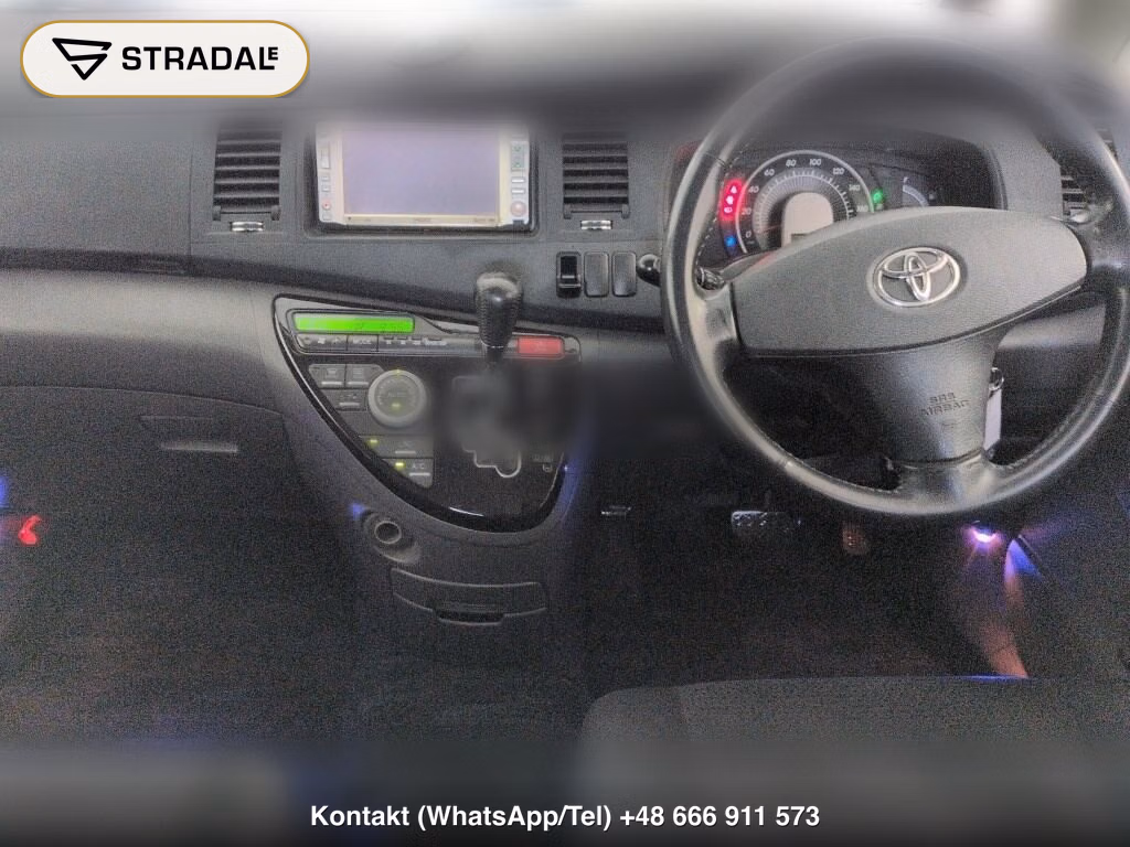 TOYOTA ISIS PLATANA, miniaturka 4