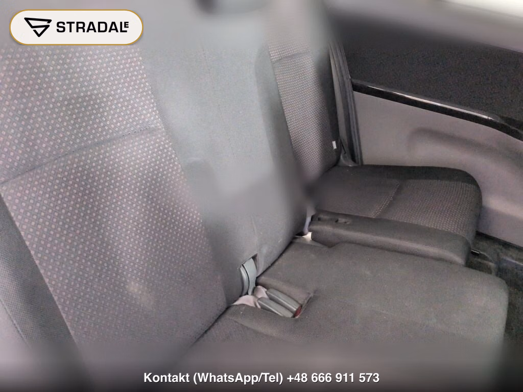 TOYOTA ISIS PLATANA, miniaturka 7