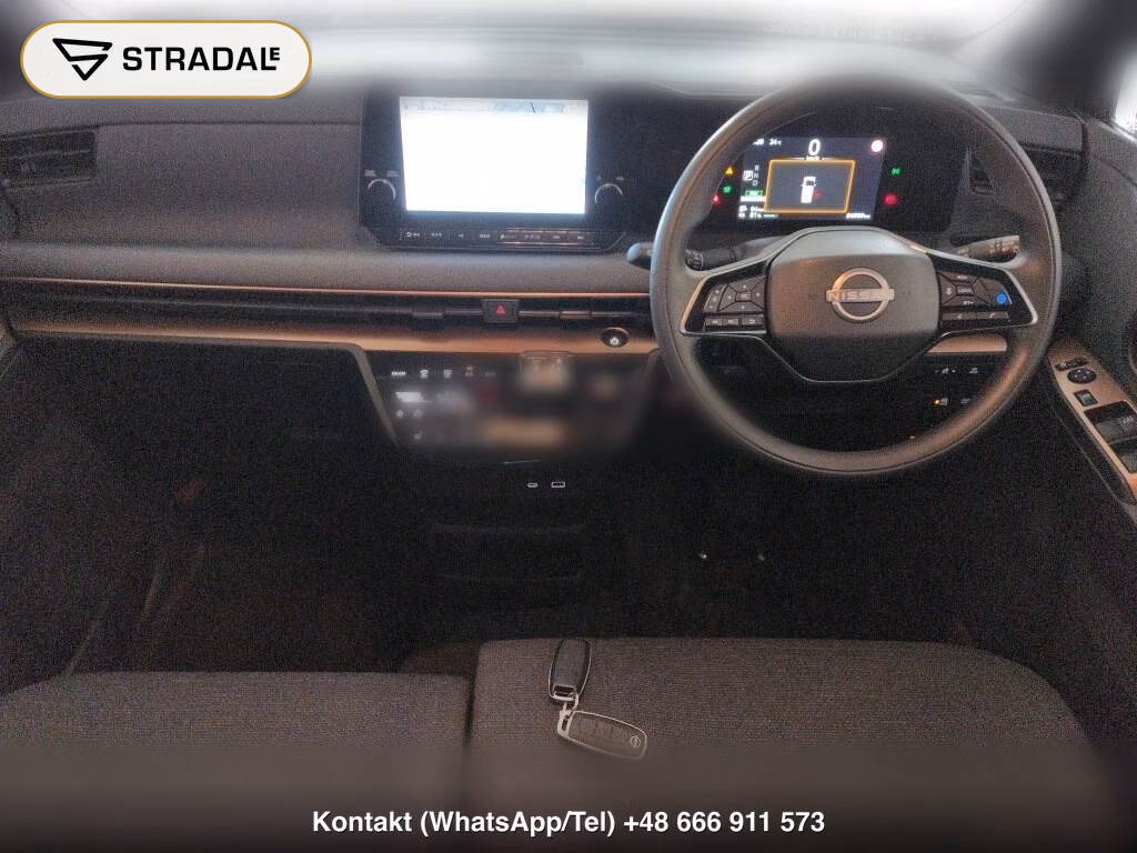 NISSAN SAKURA G, miniaturka 4