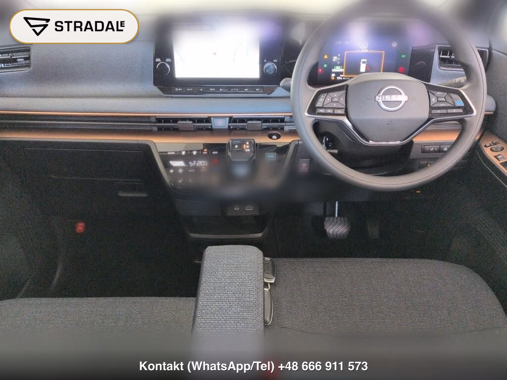 NISSAN SAKURA G, miniaturka 4