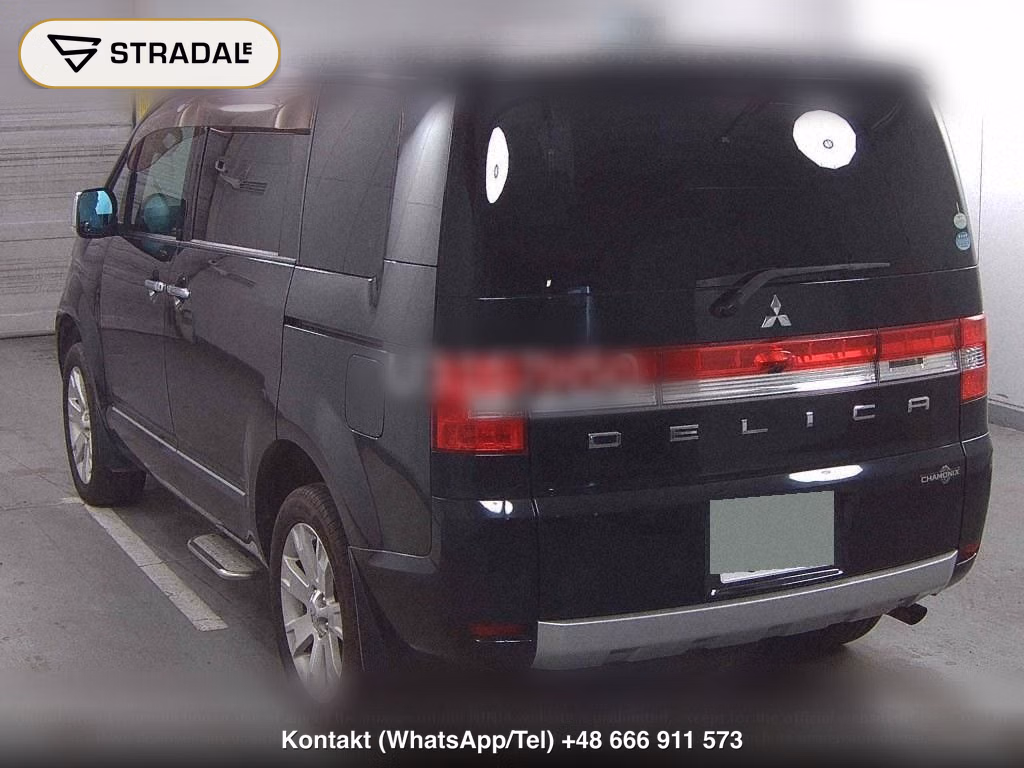 MITSUBISHI DELICA D:5 4WD CHAMONIX, miniaturka 3