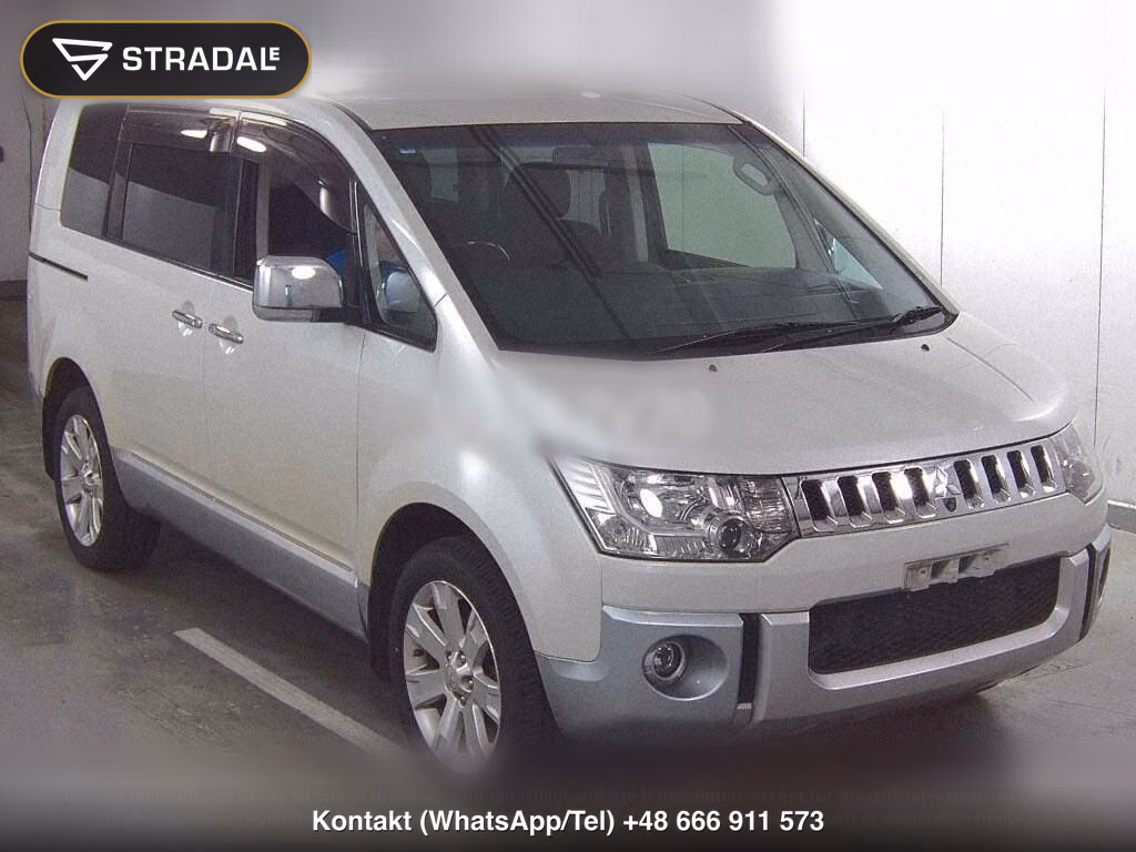 MITSUBISHI DELICA D:5 4WD CHAMONIX, miniaturka 2