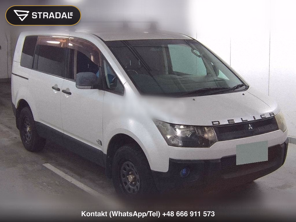 MITSUBISHI DELICA D:5 4WD CHAMONIX, miniaturka 2