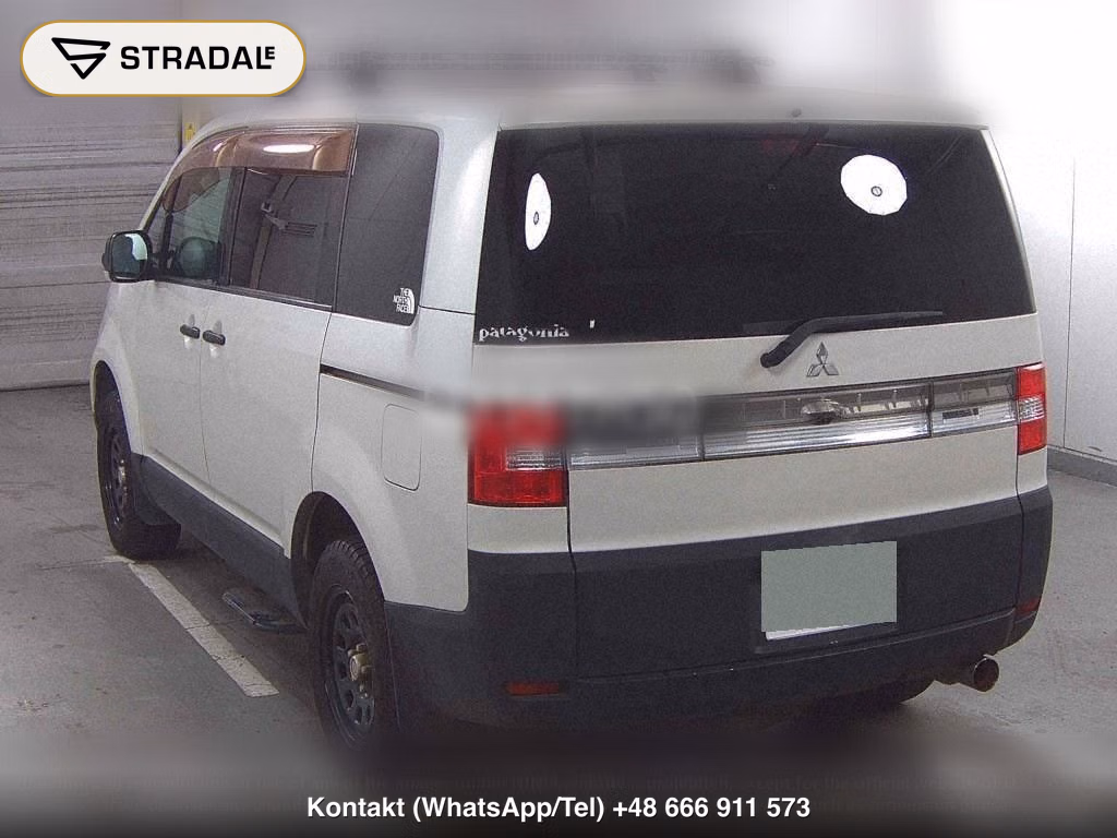 MITSUBISHI DELICA D:5 4WD CHAMONIX, miniaturka 3