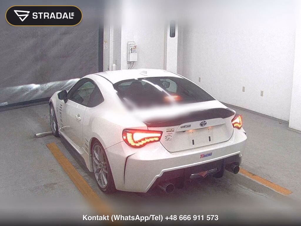 TOYOTA 86 GT, miniaturka 3
