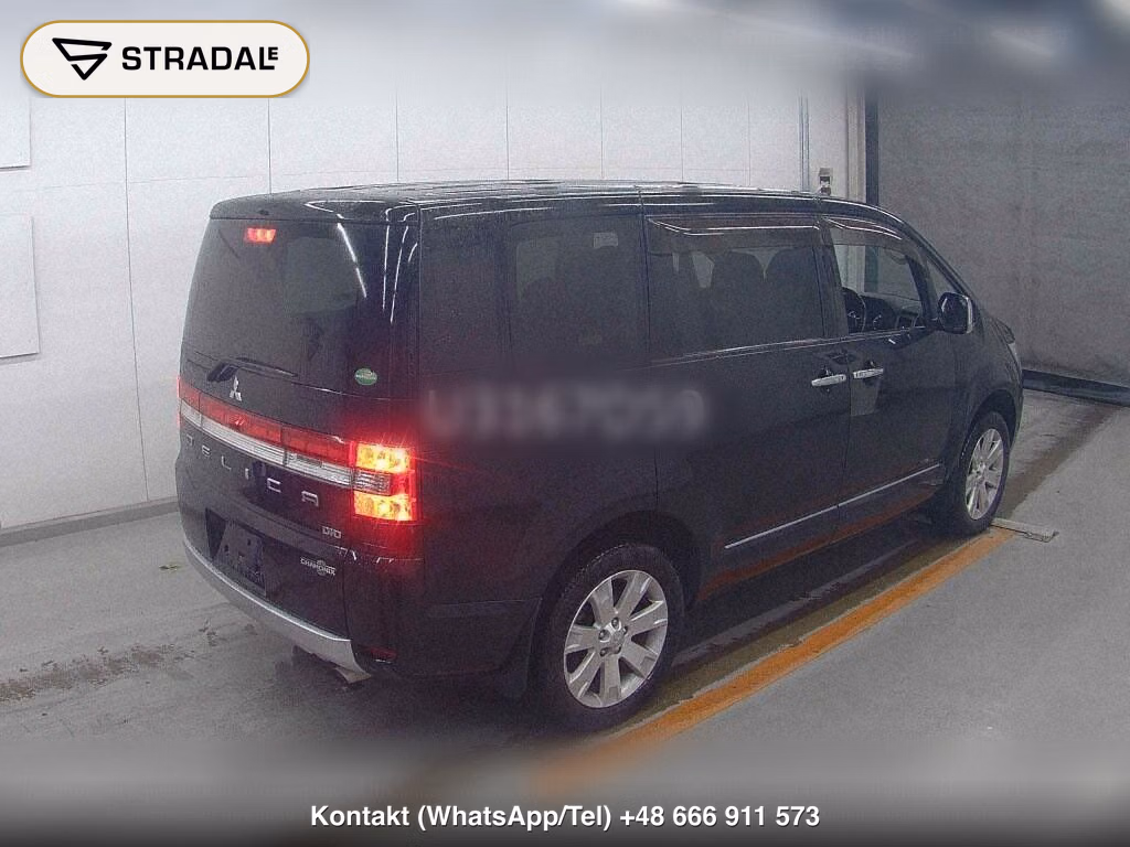 MITSUBISHI DELICA D:5 4WD CHAMONIX, miniaturka 6