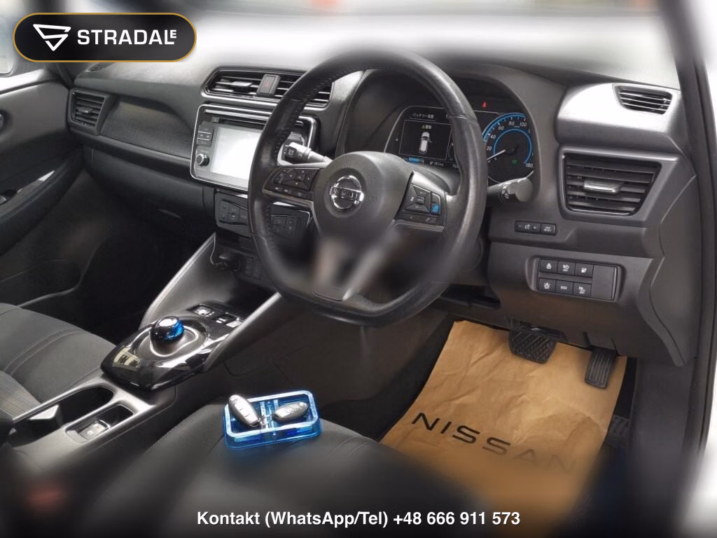 NISSAN LEAF G, miniaturka 4