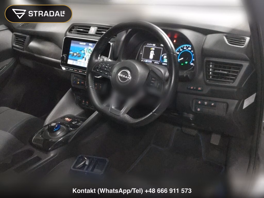 NISSAN LEAF X, miniaturka 4